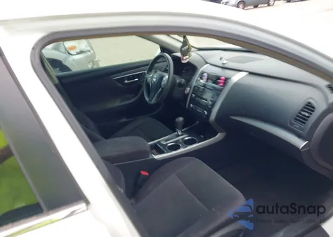 2013 Nissan Altima 2.5 S from USA, damaged, VIN 1N4AL3AP8DC281080